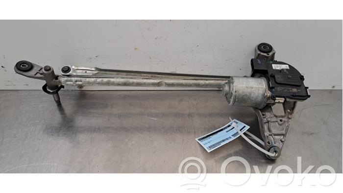Audi Q3 F3 Mechanizm i silniczek wycieraczek szyby przedniej / czołowej 