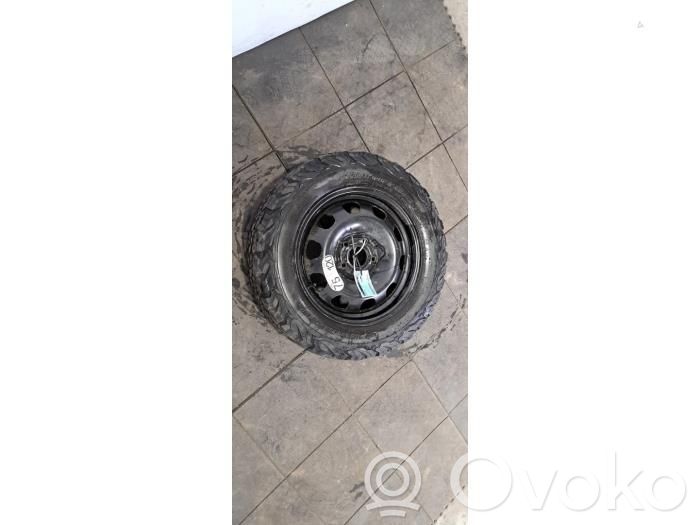 Roue de secours R16