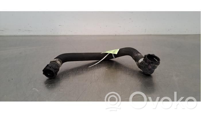 Engine coolant pipe/hose