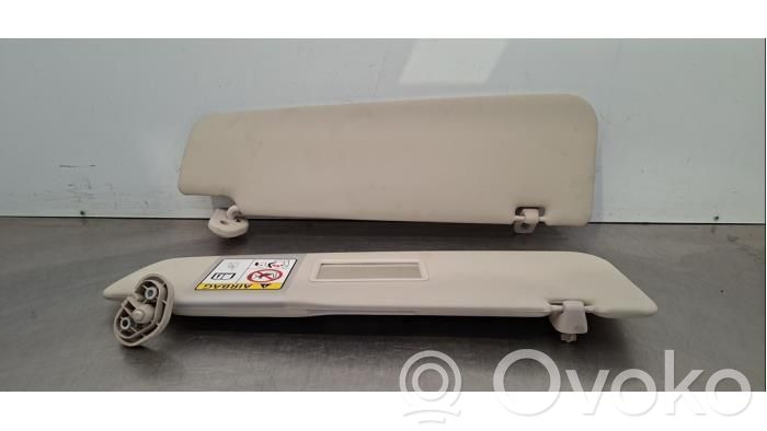 Sun visor