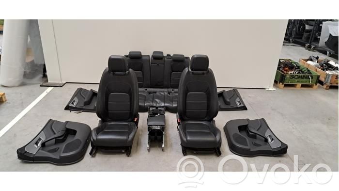 Interior set