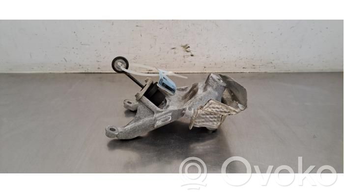Audi A4 S4 B9 8W Supporto di montaggio del motore 