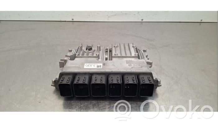 BMW 5 G30 G31 G38 Engine control unit/module 