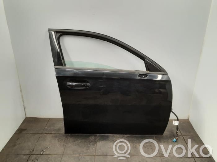 Puerta delantera   A1777206205