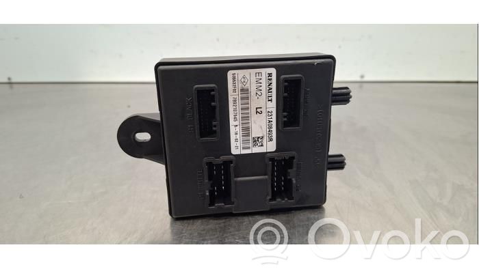 Renault Twingo III Module unité de contrôle d'antenne 