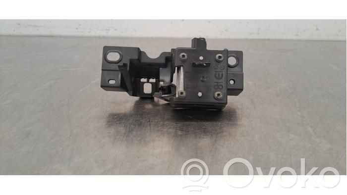 Peugeot 3008 III Windshield/windscreen camera 
