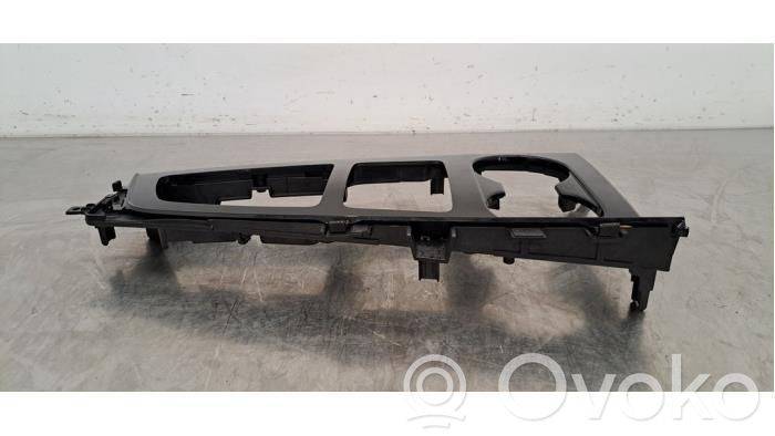 Console centrale   8W1864261H,8W1864241D