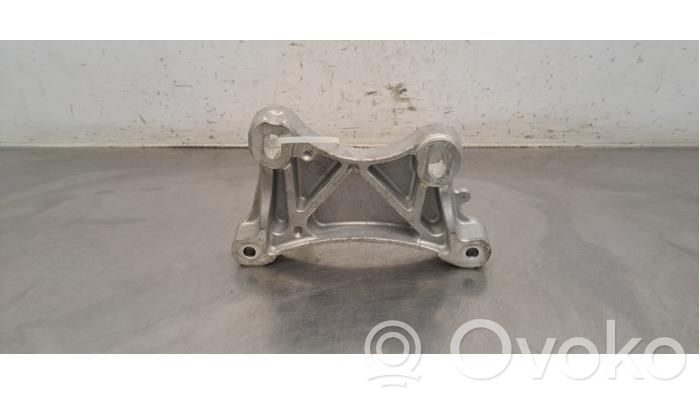 Engine mount bracket   9830282180