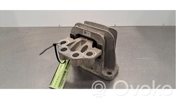 Ford Transit Engine mount bracket 