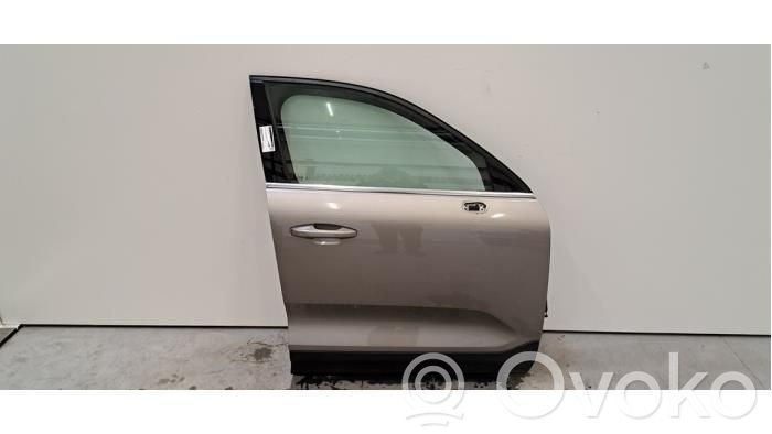 Volvo XC40 Puerta delantera 