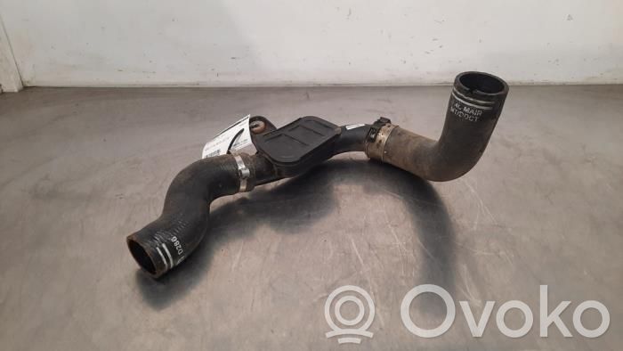 Intercooler hose/pipe