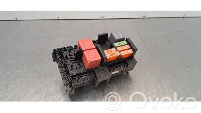 Mercedes-Benz C W205 Set scatola dei fusibili 