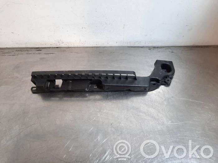 Skoda Fabia Mk3 (NJ) Suport montare bară spate 