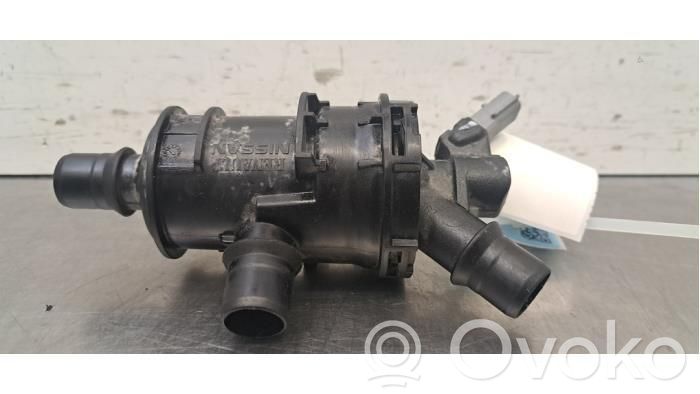 Renault Master III Thermostat/thermostat housing 