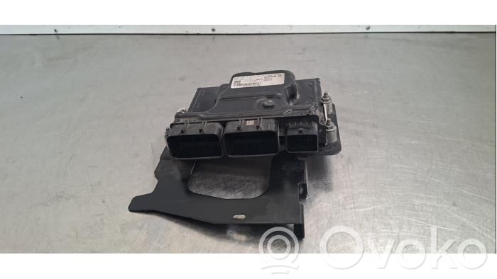 Engine control unit/module   237104330S,0281036122
