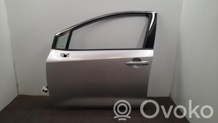 Toyota Corolla E210 E21 Durvis 