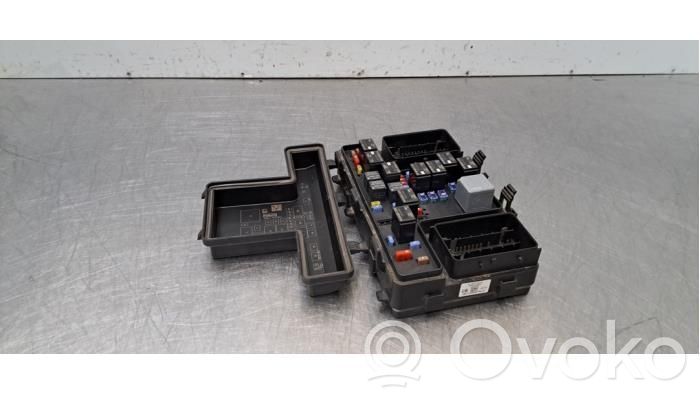 Ford Ranger IV Juego de caja de fusibles 