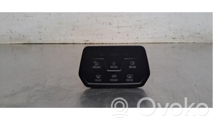 Volkswagen ID.4 Fog light switch 