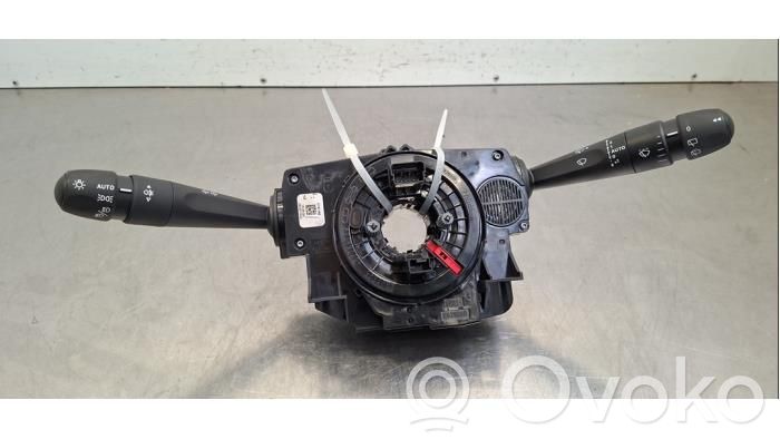 Jeep Avenger Commodo, commande essuie-glace/phare