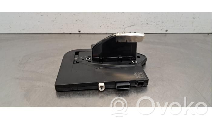 Alfa Romeo Junior Radion antenni 