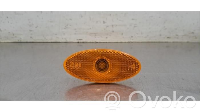 Nissan Interstar Semnalizator față