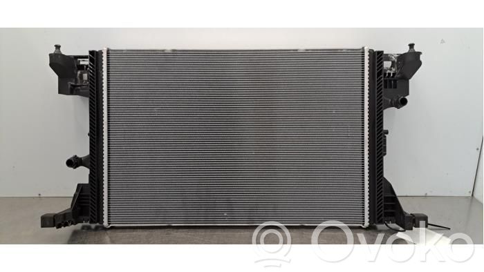 Mercedes-Benz EQB Radiator lichid răcire 