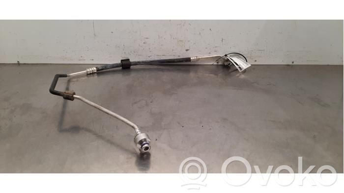 Audi RS Q8 Tubo flessibile aria condizionata (A/C)
