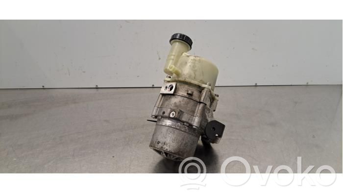 Renault Express Pompe direction assistée