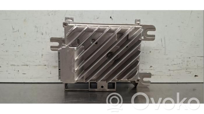 BMW M3 G80 Amplificatore