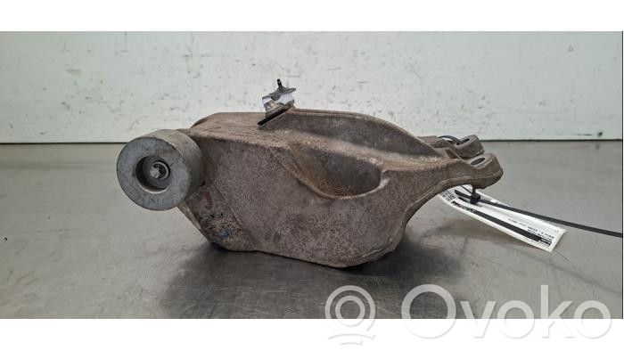 BMW 3 G20 G21 Supporto di montaggio del motore