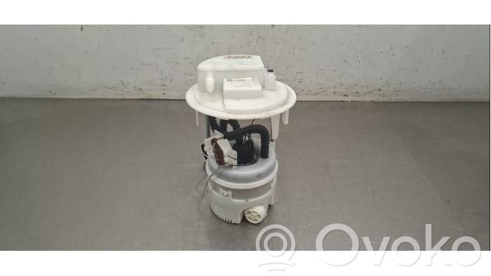 Peugeot 3008 II Pompe à carburant