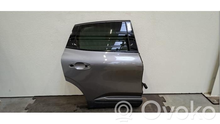 Renault Arkana Puerta trasera