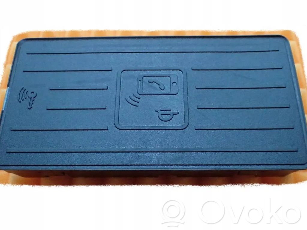 Audi A7 S7 4K8 Wireless charging module 