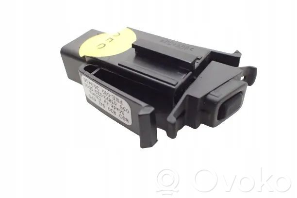 Sensor de temperatura interna   8S0820541