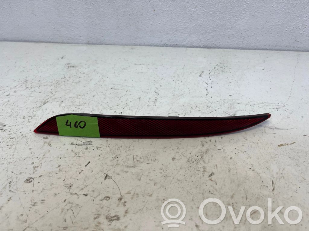 Tesla Model 3 Galinis atšvaitas 