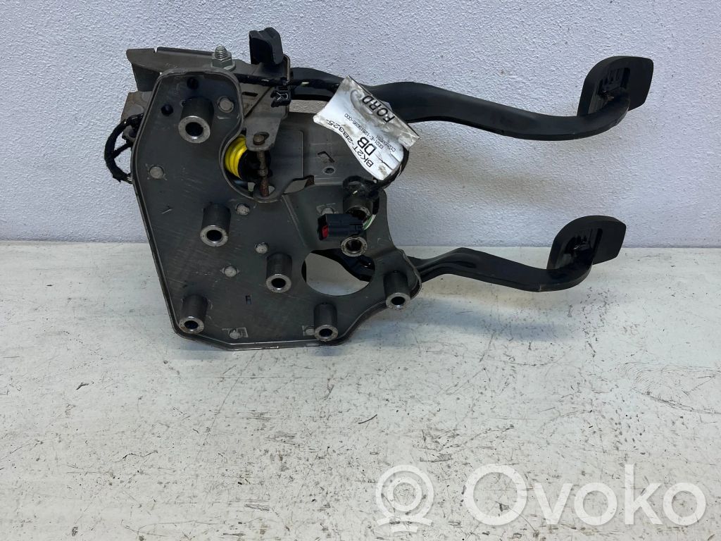 Pedal assembly   BK2T2B325