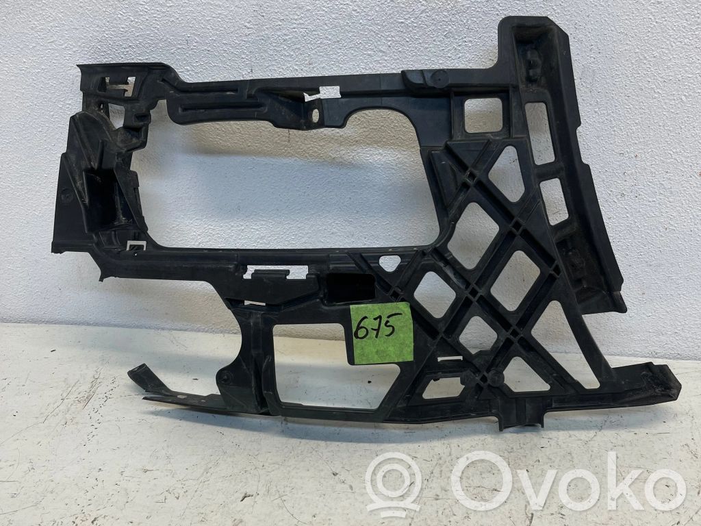 Front bumper mounting bracket   5G0807724D