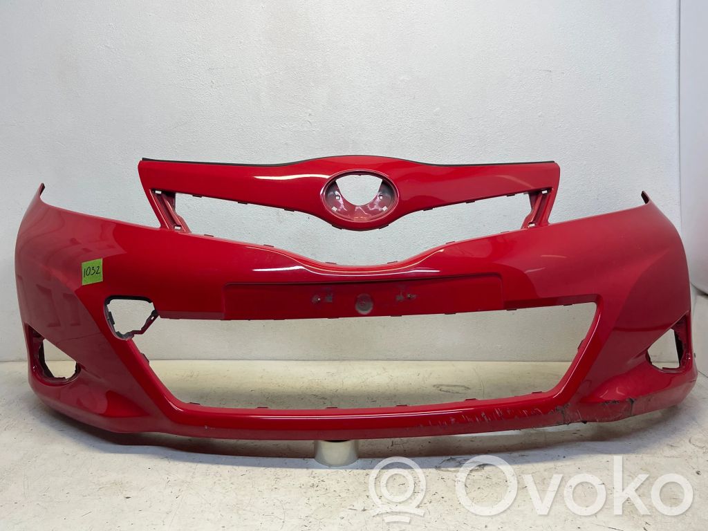Toyota Yaris Parachoques delantero 