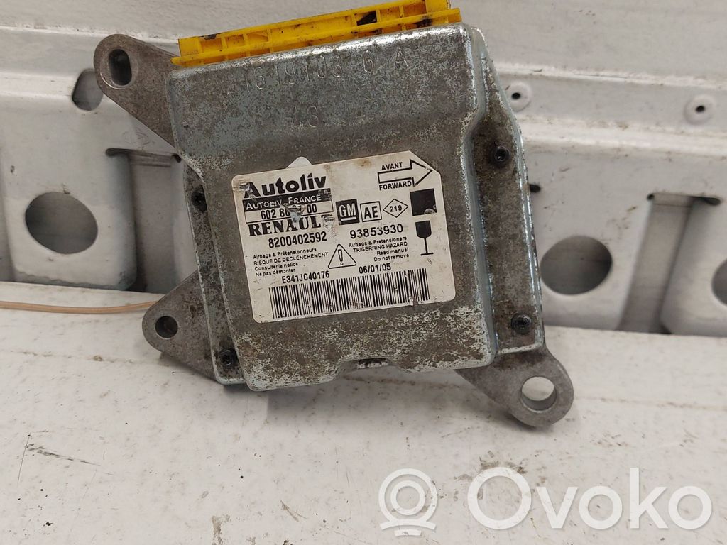 Renault Trafic II (X83) Centralina/modulo airbag 