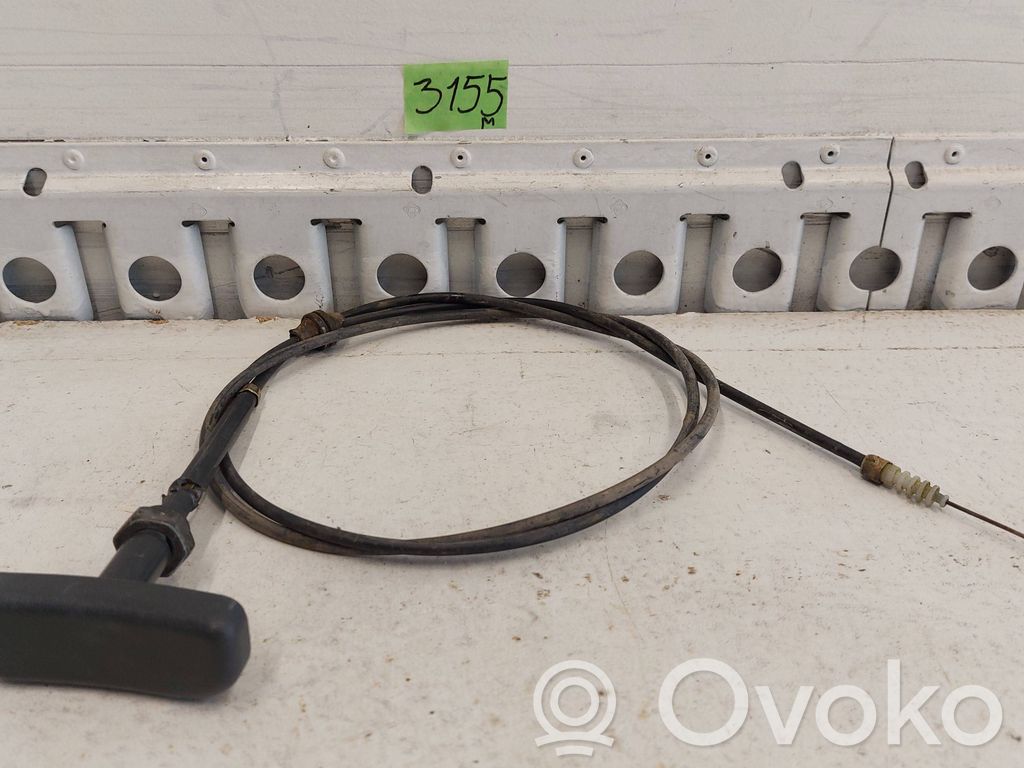 Engine bonnet/hood lock release cable   B780