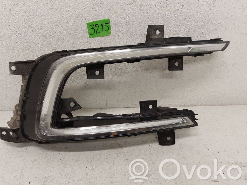 Volkswagen Golf VII LED-päiväajovalo 