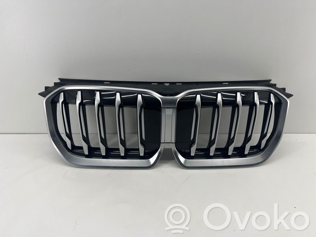 BMW 5 G60 G61 Etusäleikkö 