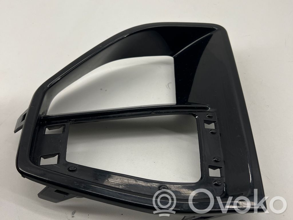 BMW X5 G05 Front fog light trim/grill 
