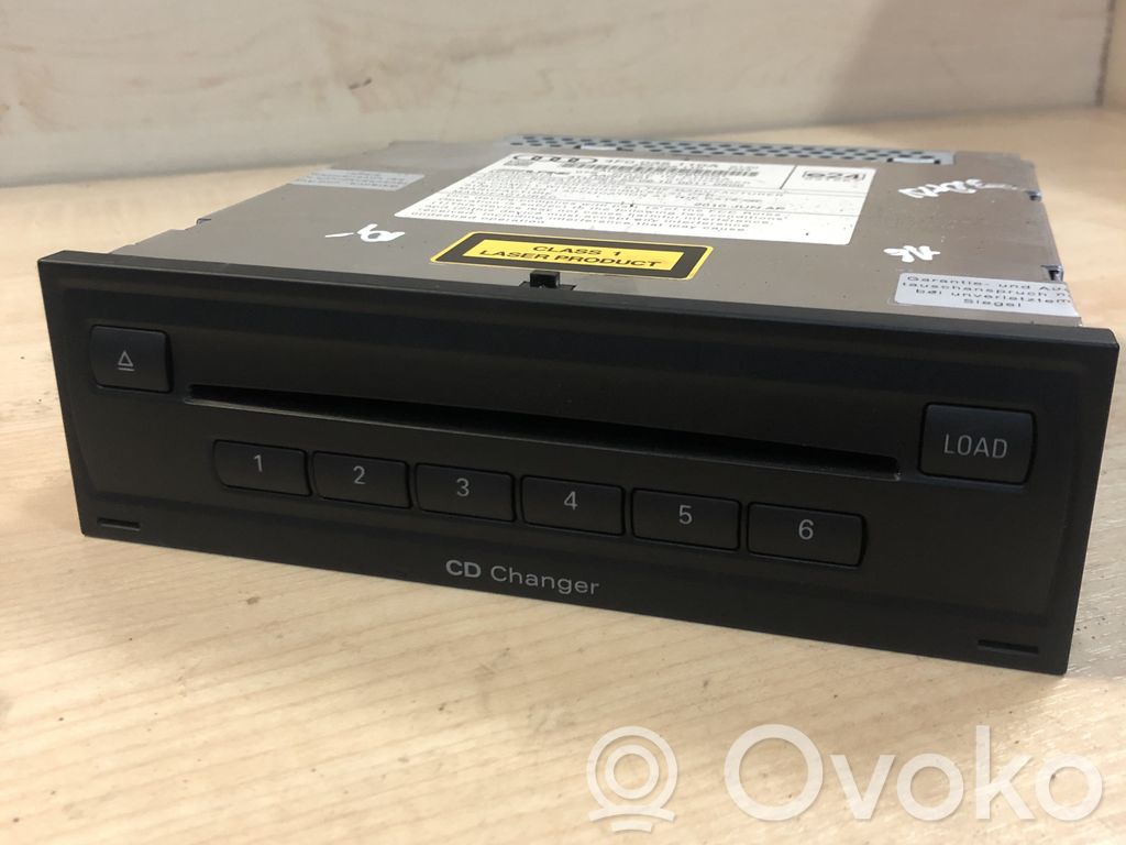 CD/DVD keitiklis   4F0035110A,4F0035110