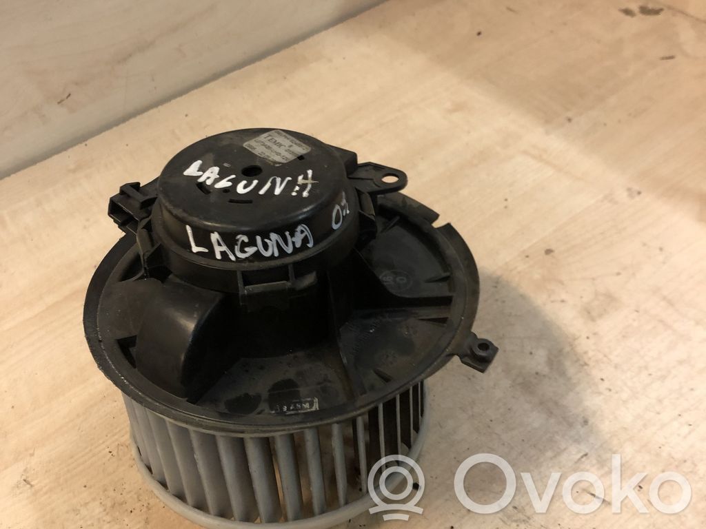 Renault Laguna II Lämmittimen puhallin 