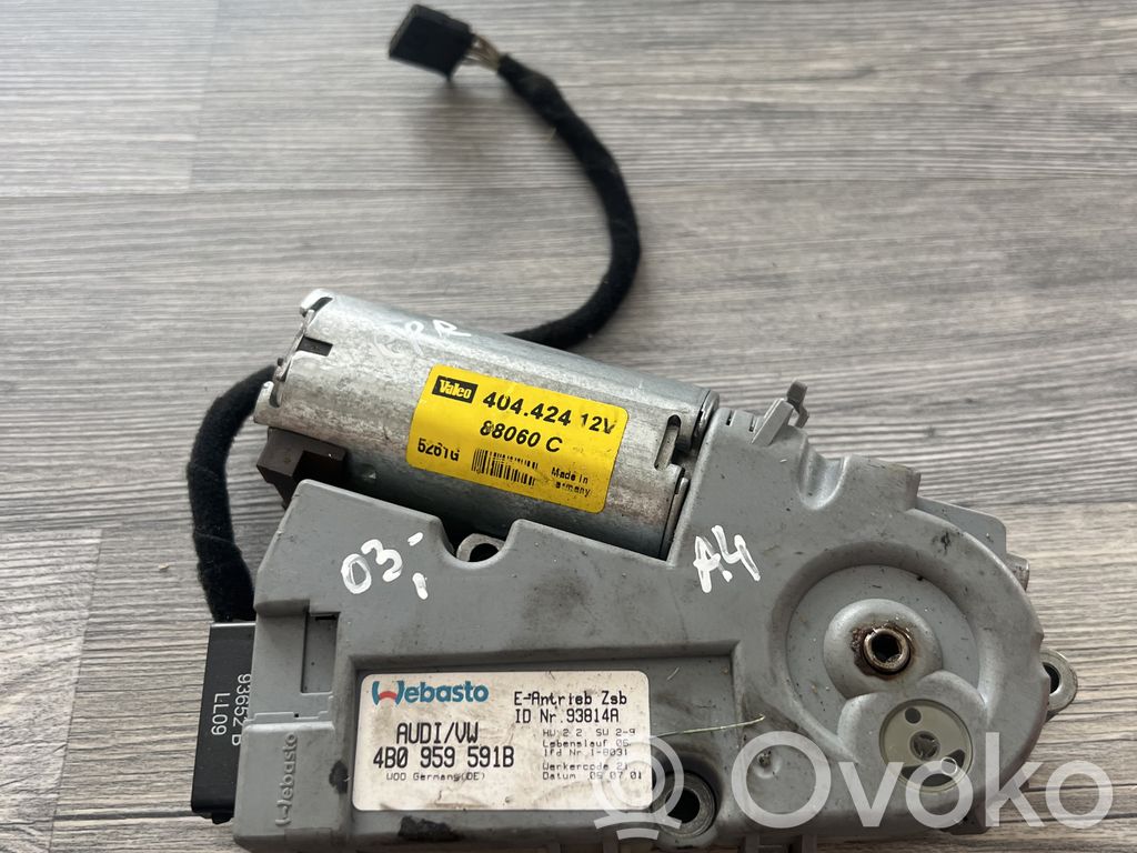 Audi A4 S4 B6 8E 8H Moottori/käyttölaite 