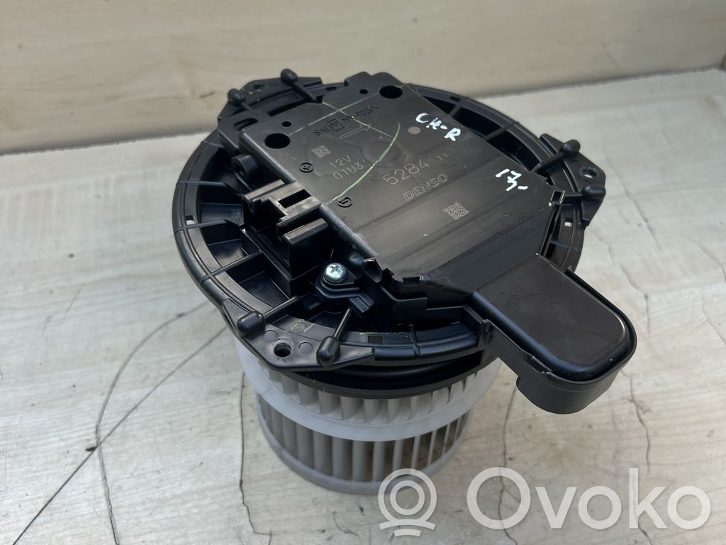 Toyota C-HR I Ventilator aerotermă 