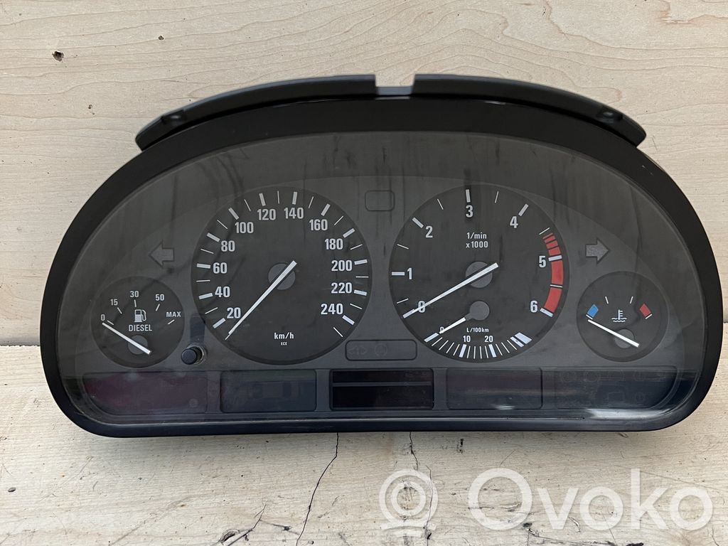 BMW 5 E39 Speedometer (instrument cluster) 