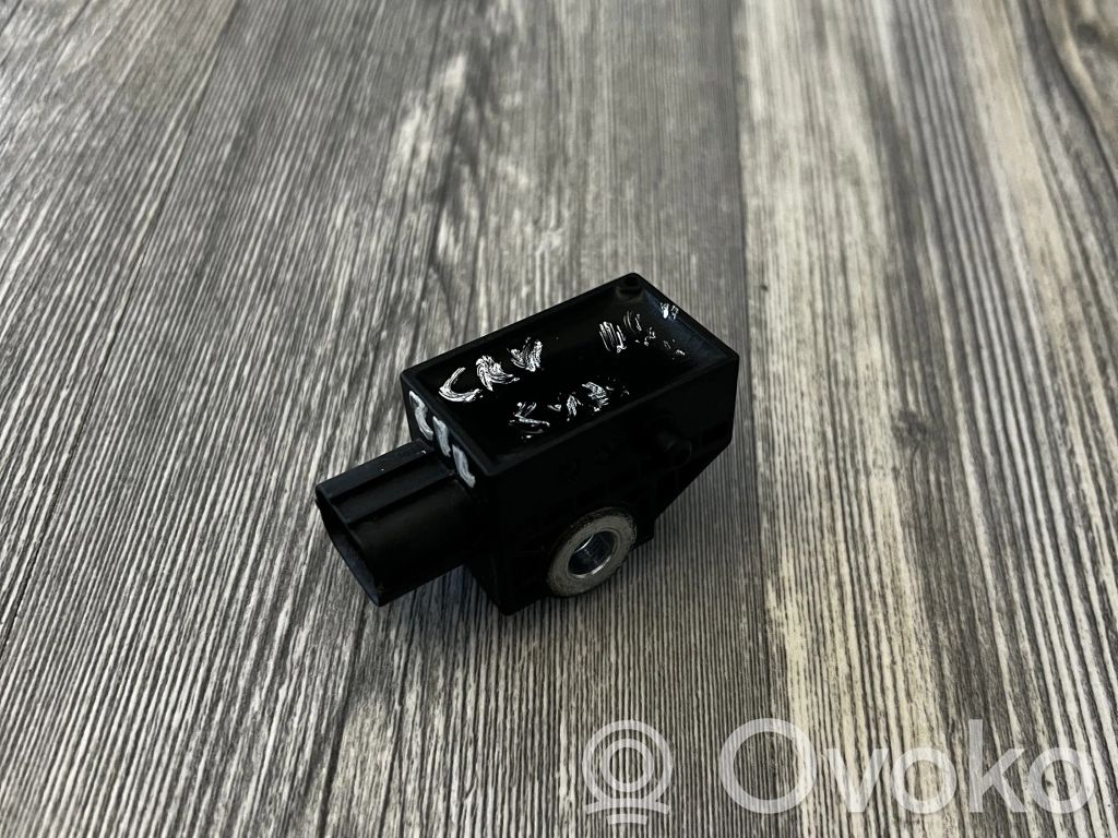 Honda CR-V Airbagsensor Crashsensor Drucksensor 