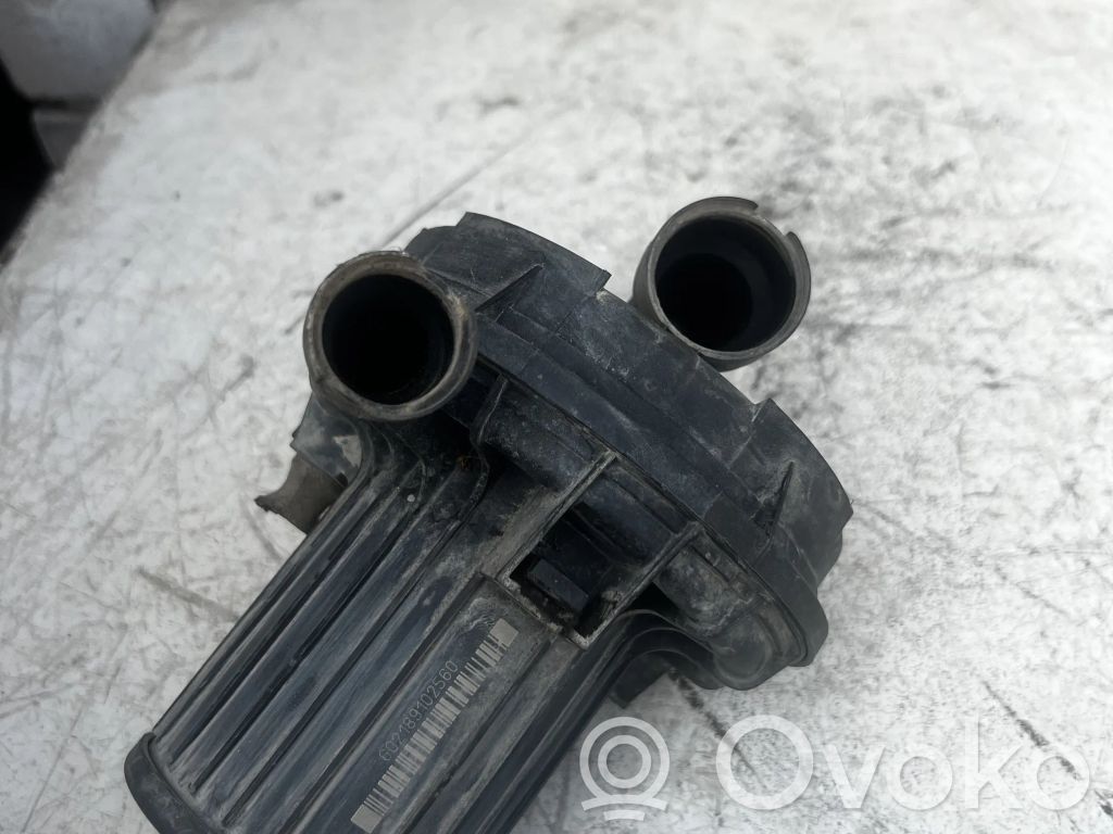 Audi A4 S4 B6 8E 8H Pompa powietrza wtórnego 